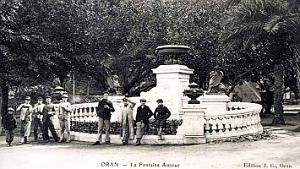 Oran - Place de la Republique -  Fontaine Aucour